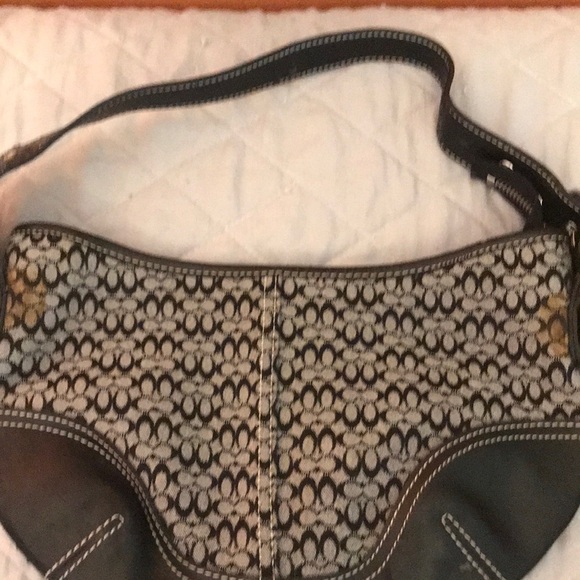 Small coach used purse - Picture 1 of 5